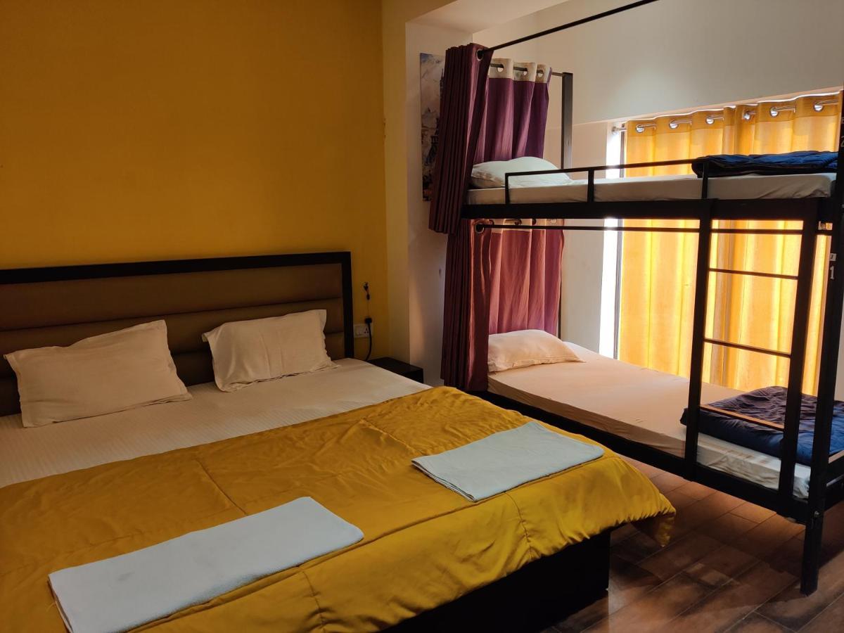 Joey'S Hostel Agra Agra  Exterior photo