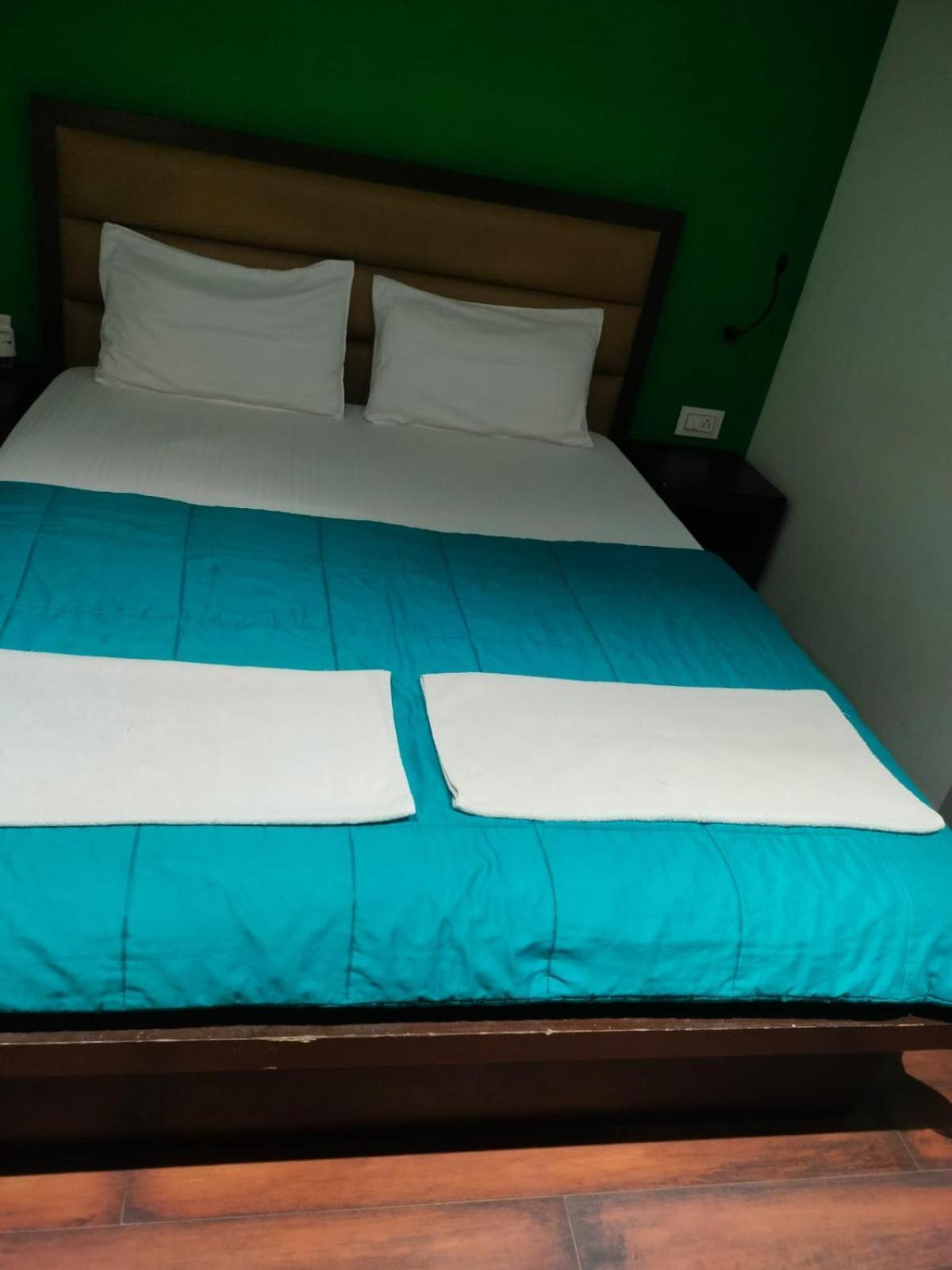 Joey'S Hostel Agra Agra  Exterior photo